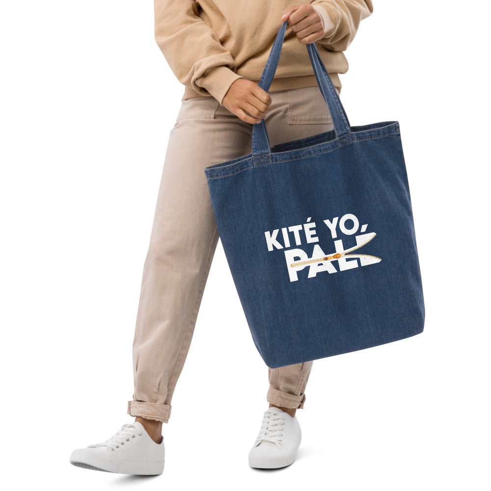 Tote bag en jean écologique "Kité yo palé"